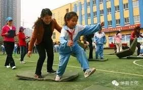 为什么现代球员喜欢在训练中使用具备传感器监测功能的智能棒球