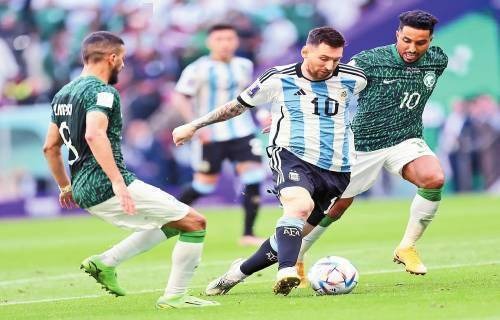 什么是“策略的刚性”？为什么在压力下依然能坚持数学正确才是本事。（策略刚性为何重要：在压力下仍坚持数学正确才是本事）